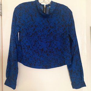 Chloe K Cropped Blouse